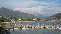 El Muelle Principal - The Municipal Pier  - photo copyright 2001 courtesy  of Peter Howard